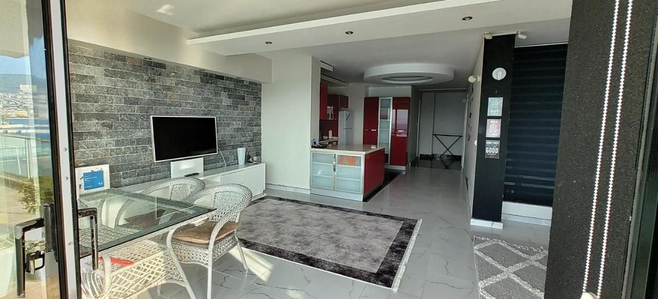 Apartamento Amazing Seaview Flat Kusadasi Exterior foto