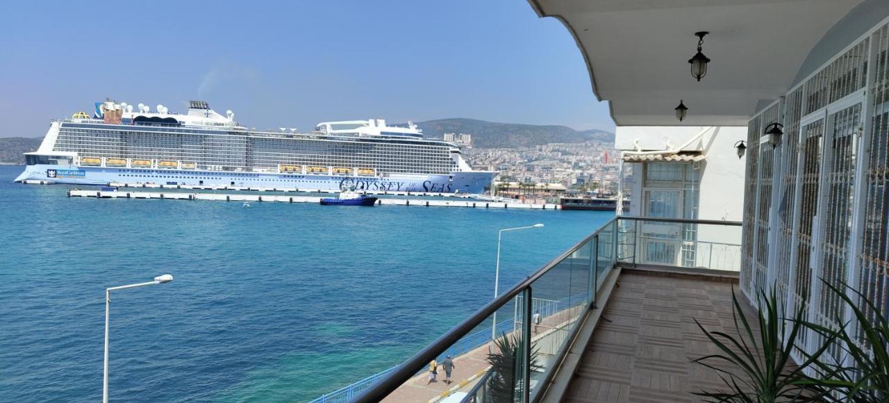 Apartamento Amazing Seaview Flat Kusadasi Exterior foto