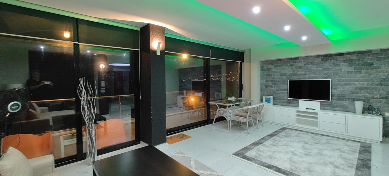 Apartamento Amazing Seaview Flat Kusadasi Exterior foto